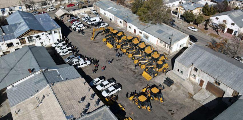 Web...Entrega-equipamiento-a-Vialidad-2-850x420