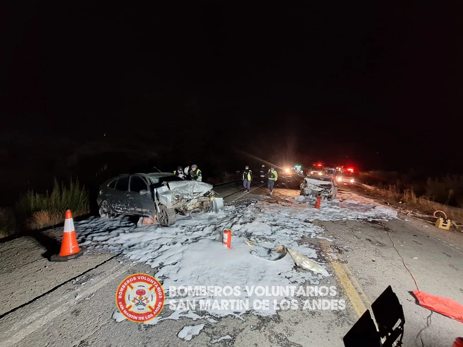 Un choque frontal en Ruta 40 deja 6 heridos