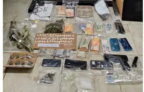 Captura de pantalla 2024-05-09 194613