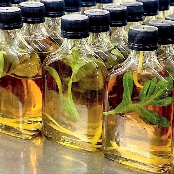 dqEam-O94_600x600__1