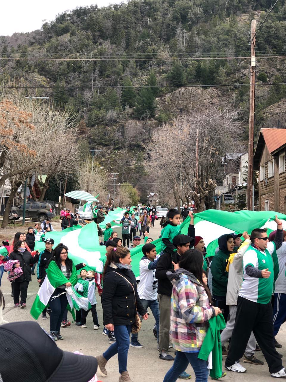 Banderazo club sarmiento (8)