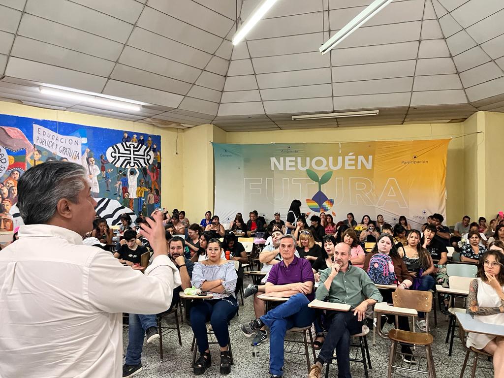 Rolando Figueroa Neuquen Futura