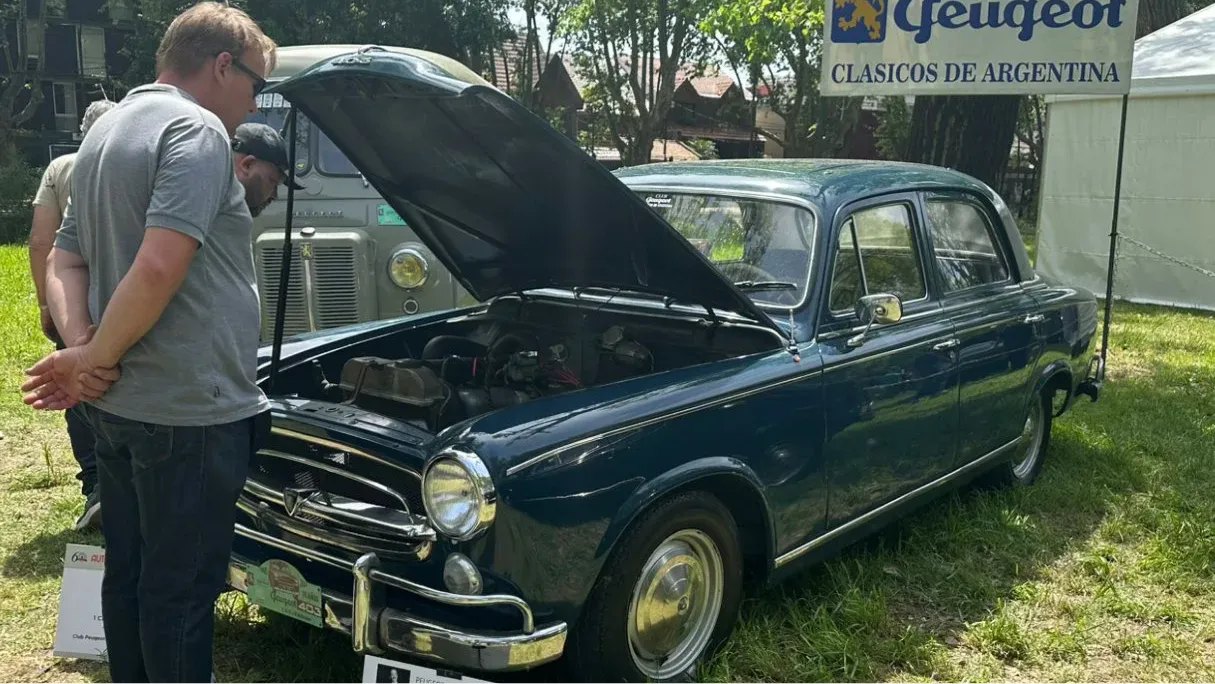 WhatsApp Image 2025-10-16 at 19.21