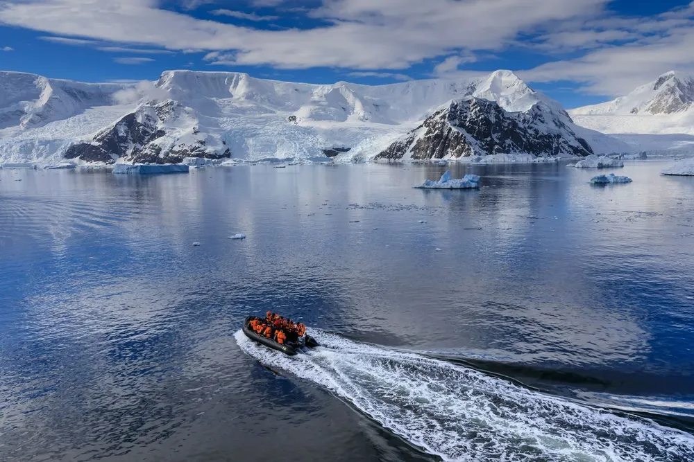 nationalgeographic_2696345