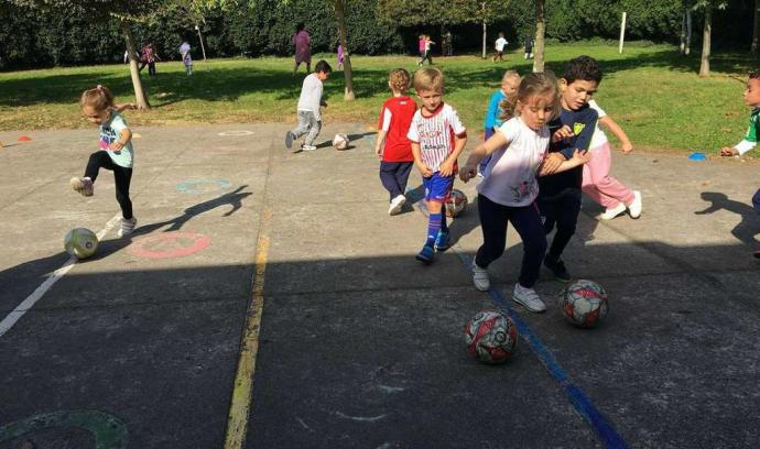 niños jugando