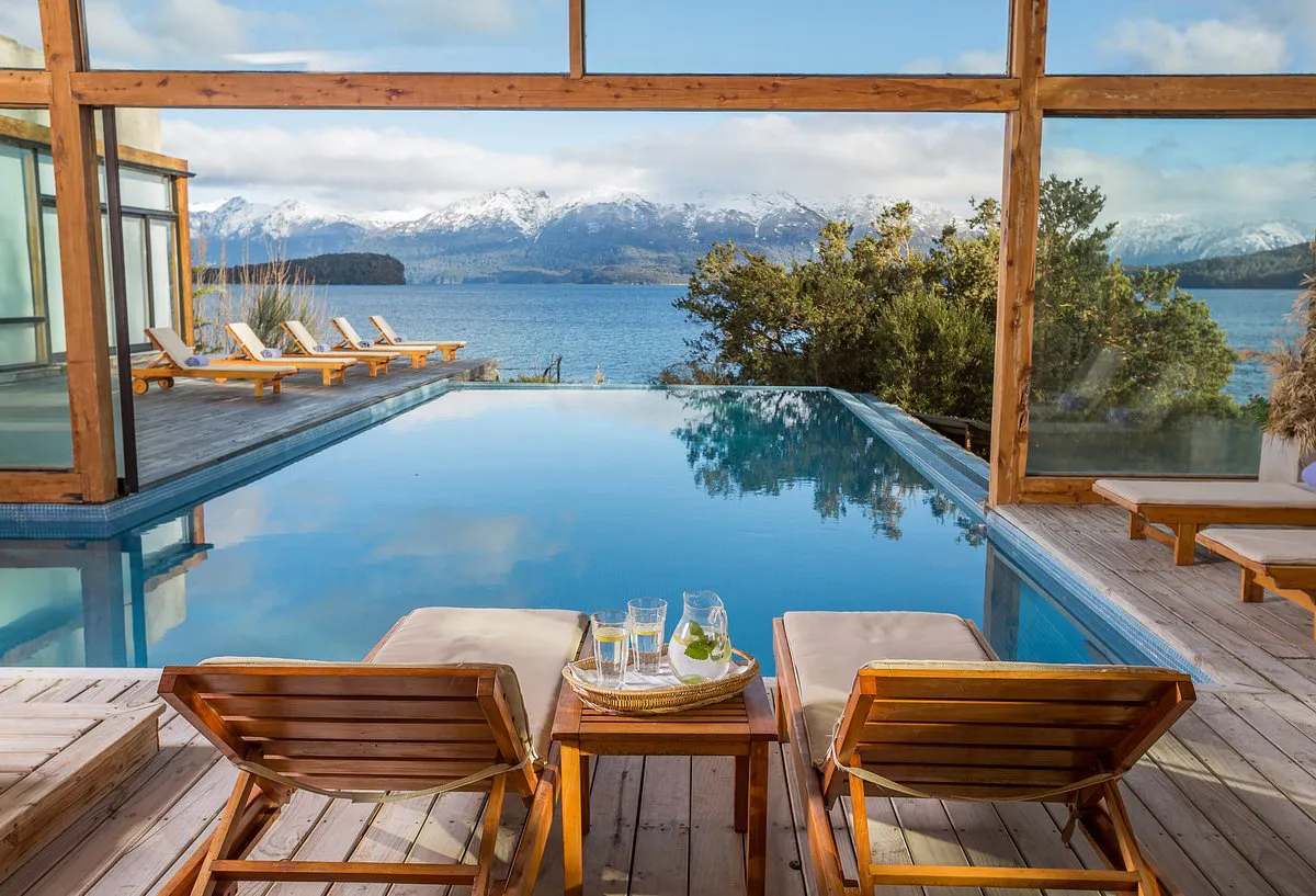 pool-view
