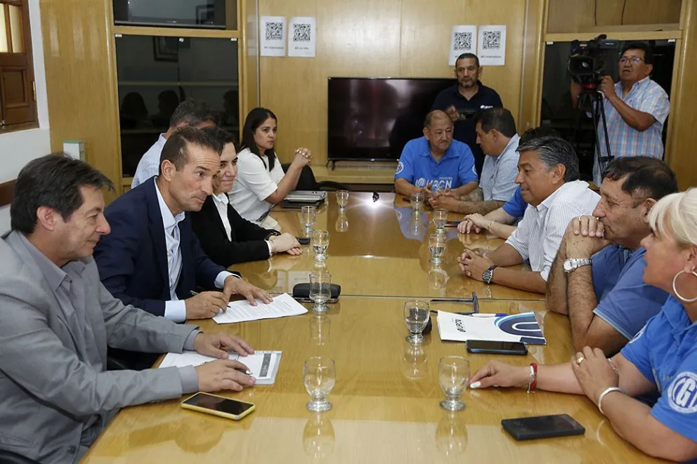 md - 2025-12-05T095002.090