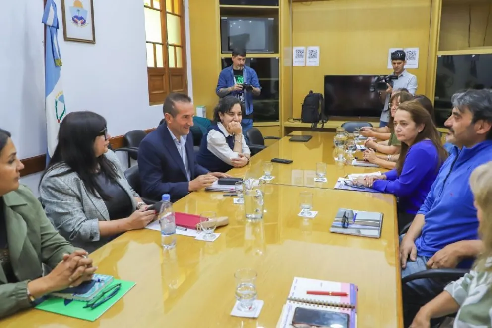 md - 2025-12-16T094419.969