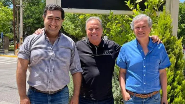 eguia y cia