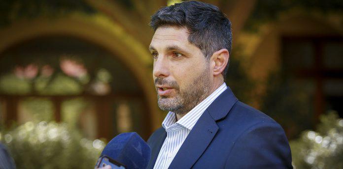 web-Presidente-de-NeuquenTur-Sergio-Sciacchitano-_08A8157_-696x344