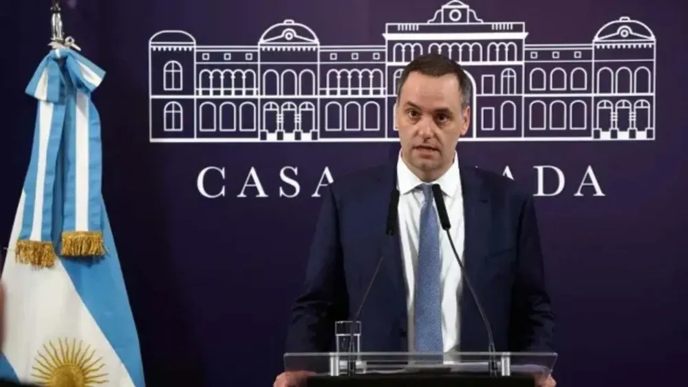 cnne-1520951-manuel-adorni
