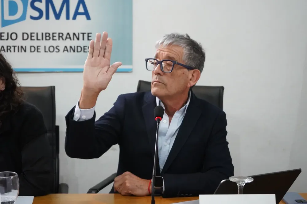 padilla votando