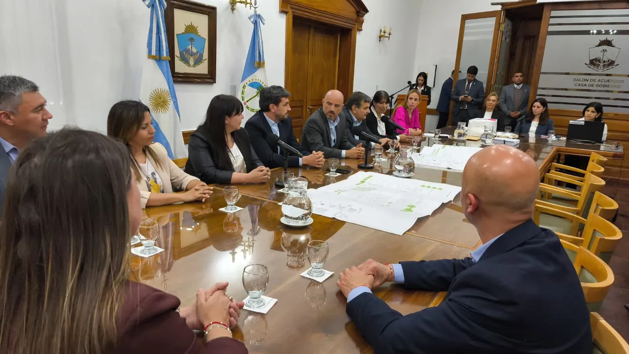 Imagen de WhatsApp 2025-11-05 a las 09.24.05_63d77631