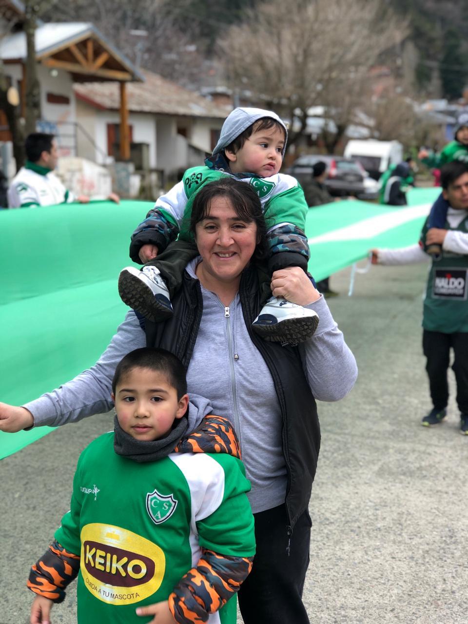 Banderazo club sarmiento (13)